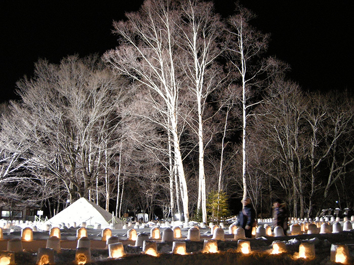 湯元雪まつり「雪灯り」(写真提供:日光市観光協会)