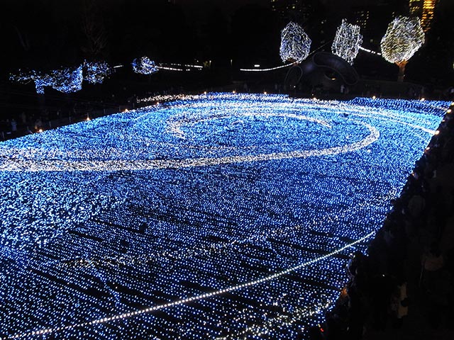 東京ミッドタウンイルミネーション(毎年内容が変わります)